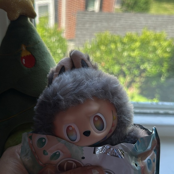 Pop Mart Big Into Energy ID Secret - Picture 14 of 14